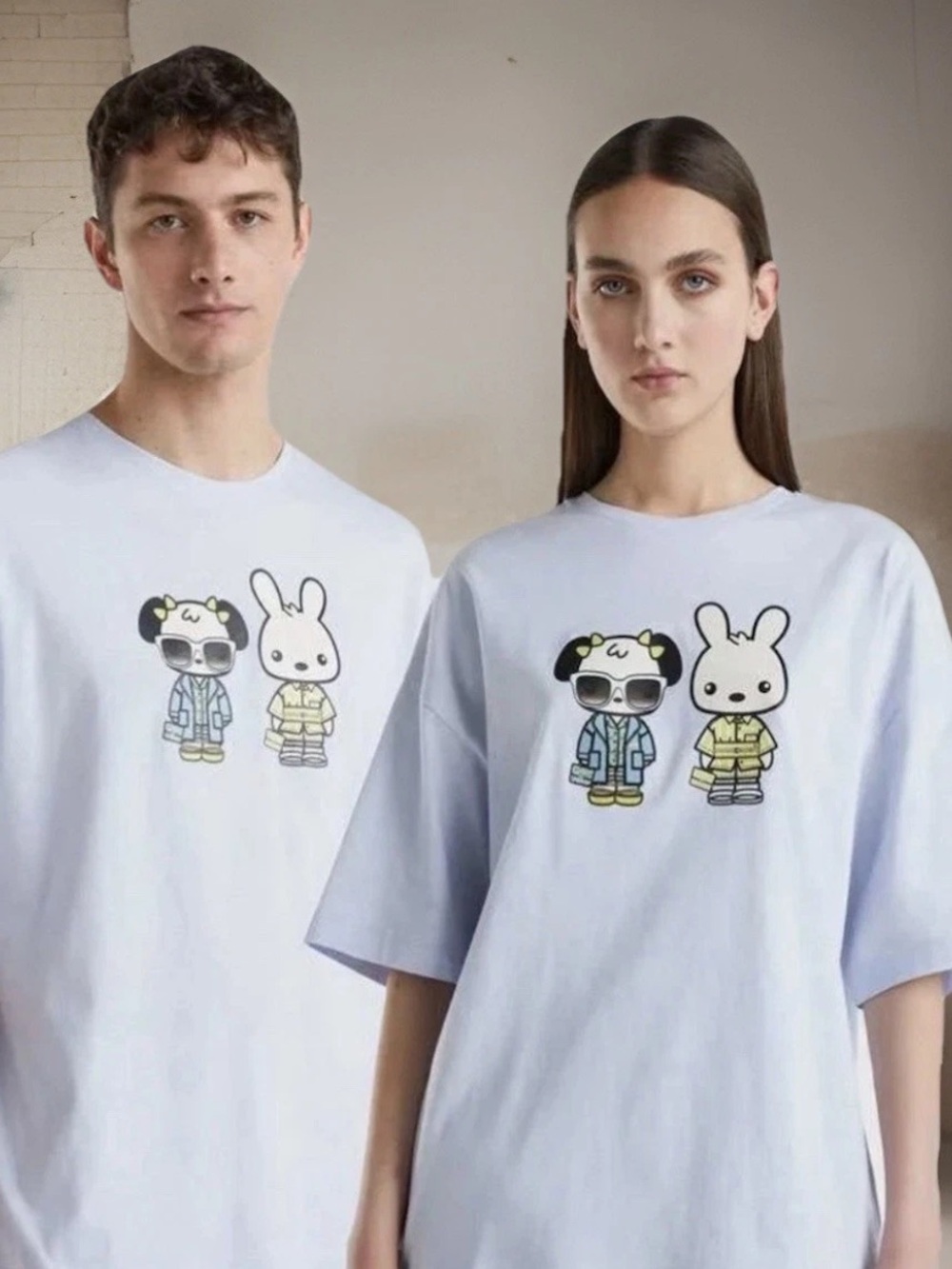 UNITED COLORS OF BENETTON T-Shirt
Adult L/XL Light Blue Sanrio Like Pochacco